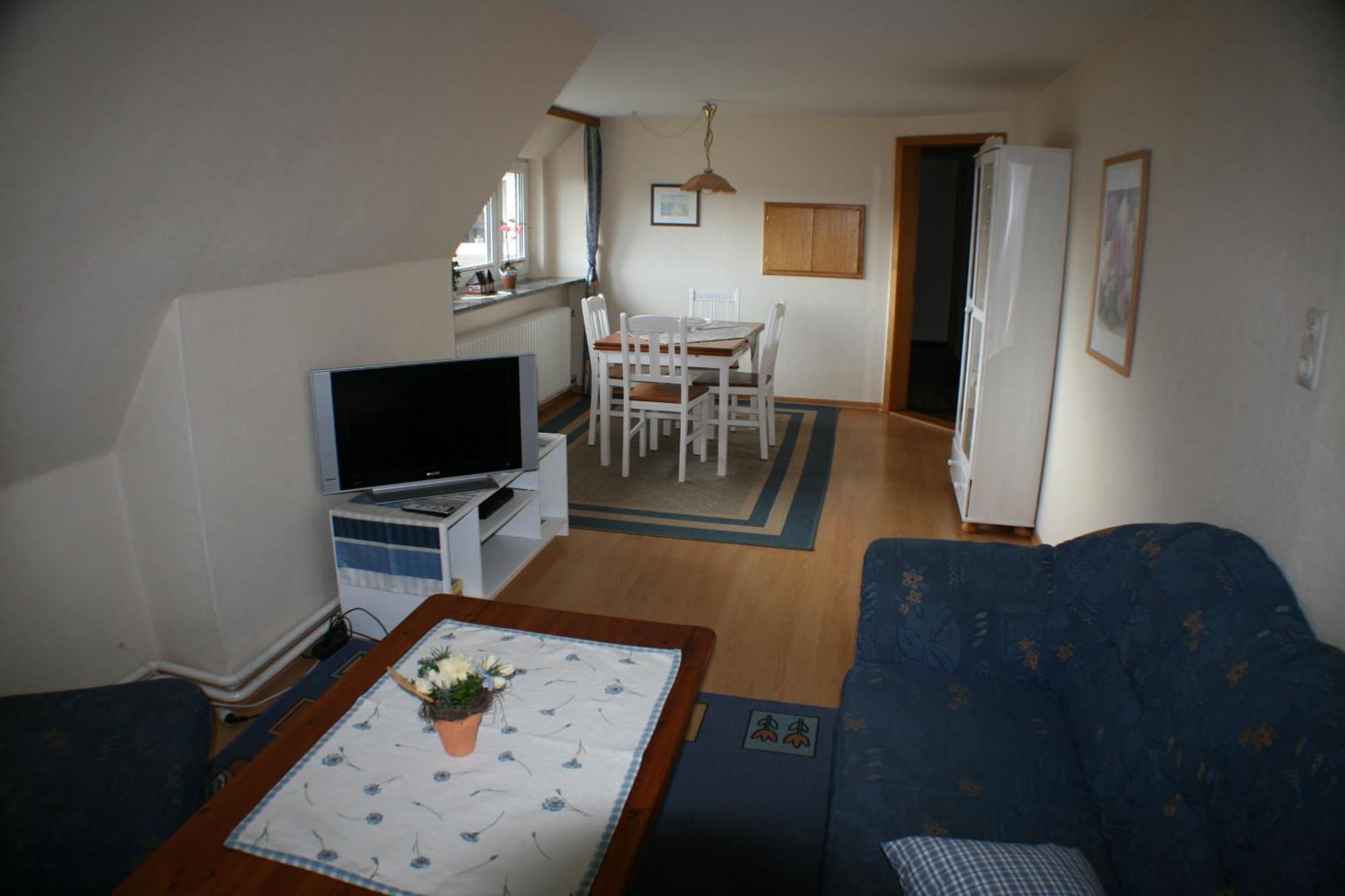 Ferienwohnungen Im Hotel Garni Zur Post Utersum Chambre photo