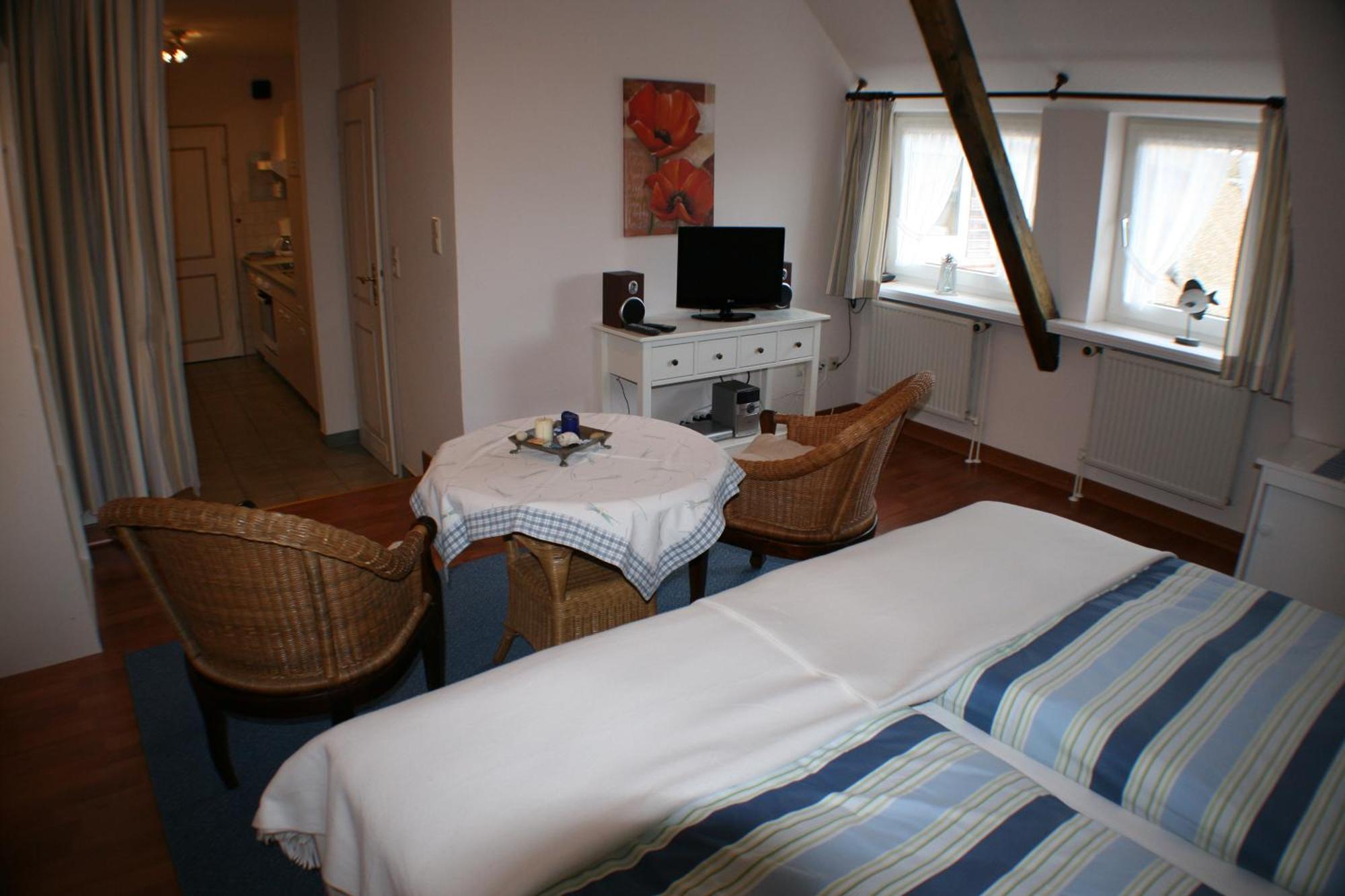Ferienwohnungen Im Hotel Garni Zur Post Utersum Chambre photo